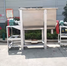Multifunctional Ribbon Horizontal Mixer for Dry Powders